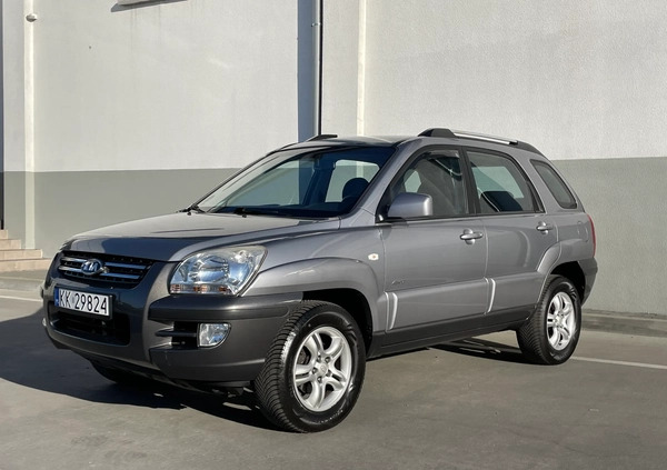 Kia Sportage cena 25900 przebieg: 86000, rok produkcji 2005 z Bobolice małe 562